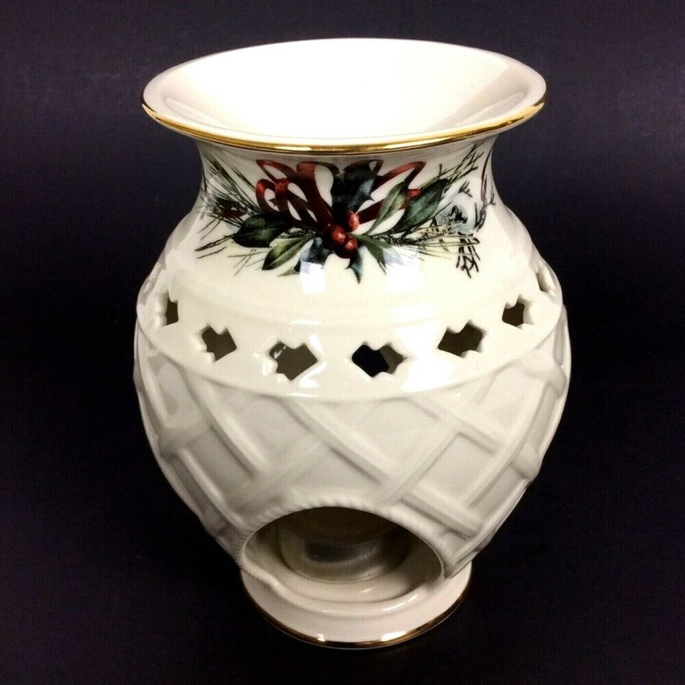 Lenox Holiday Winter Greetings Ceramic Tea Candle Holder & Tart Warmer